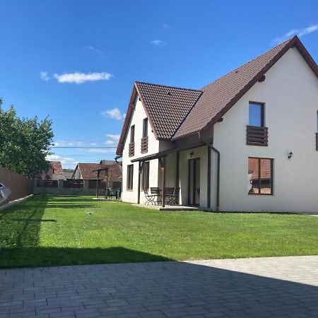 Fenyo Apartman House Ii. Odorheiu Secuiesc Exteriér fotografie