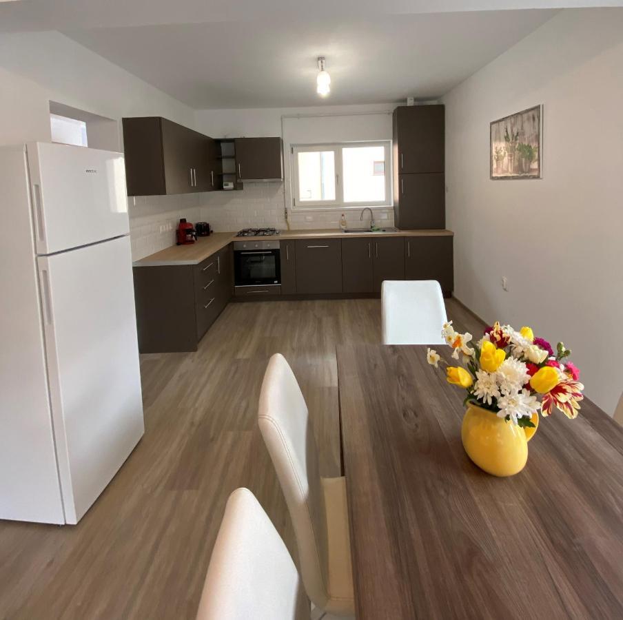 Fenyo Apartman House Ii. Odorheiu Secuiesc Exteriér fotografie